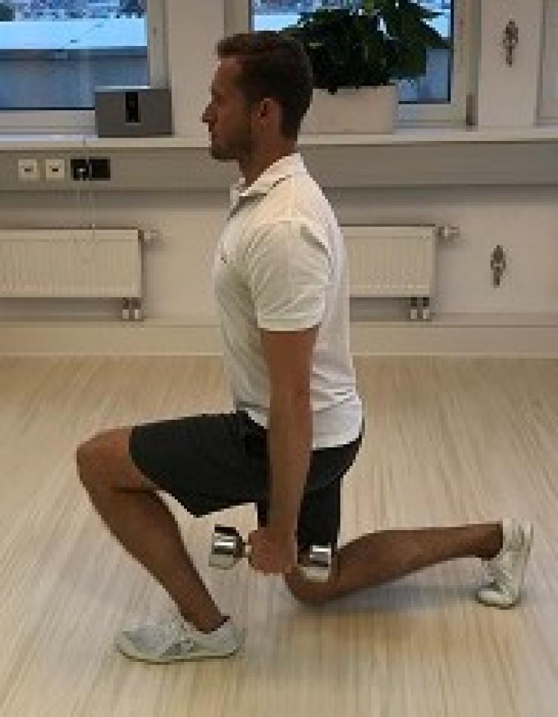 3 höchst effiziente Übungen die Ihre Knie stärken - für